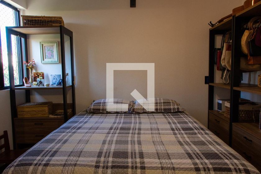 Apartamento à Venda - Mansões Santo Antônio, 1 Quarto,  70 m2 em , Campinas - sp | SoloBR
