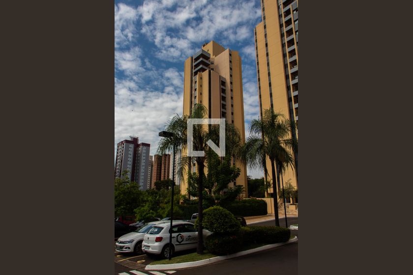 Apartamento à Venda - Mansões Santo Antônio, 1 Quarto,  70 m2 em , Campinas - sp | SoloBR