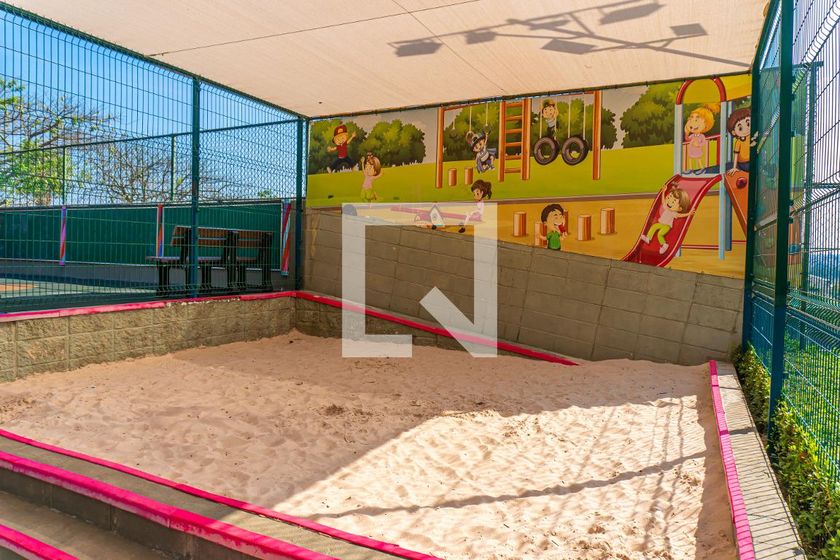 Casa à Venda - Swiss Park, 3 Quartos,  232 m2 em , Campinas - sp | SoloBR