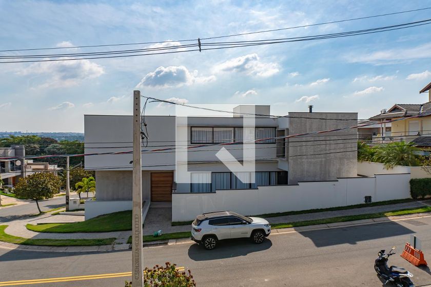 Casa à Venda - Swiss Park, 3 Quartos,  232 m2 em , Campinas - sp | SoloBR