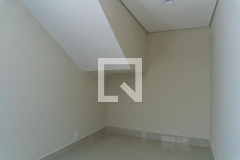 Casa à Venda - Swiss Park, 3 Quartos,  232 m2 em , Campinas - sp | SoloBR