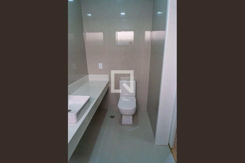 Casa à Venda - Swiss Park, 3 Quartos,  232 m2 em , Campinas - sp | SoloBR
