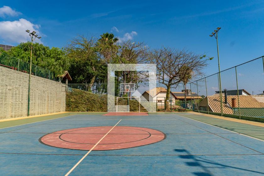 Casa à Venda - Swiss Park, 3 Quartos,  232 m2 em , Campinas - sp | SoloBR