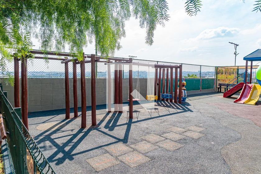 Casa à Venda - Swiss Park, 3 Quartos,  232 m2 em , Campinas - sp | SoloBR