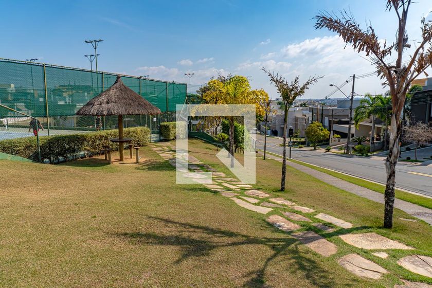 Casa à Venda - Swiss Park, 3 Quartos,  232 m2 em , Campinas - sp | SoloBR