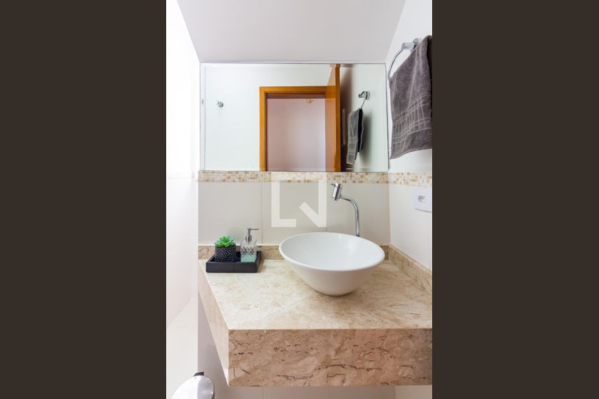 Casa, 3 quartos, 240 m² - Foto 9
