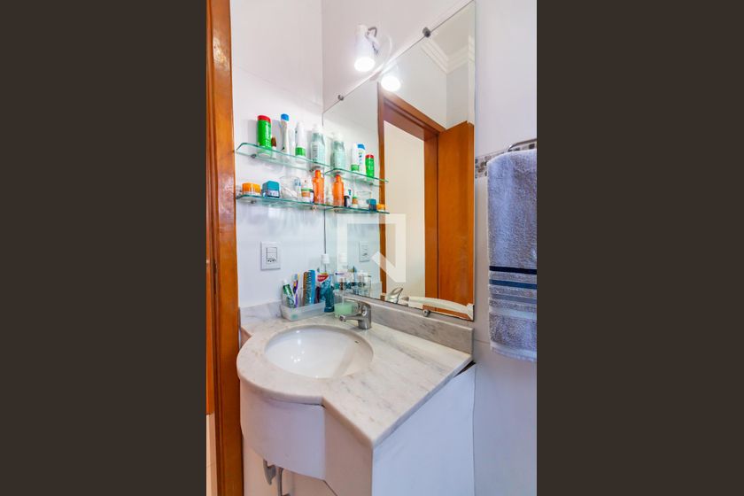 Casa, 3 quartos, 240 m² - Foto 34