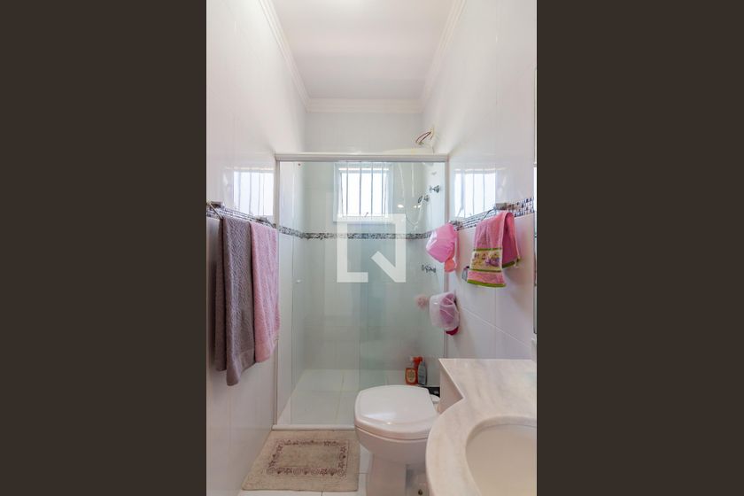 Casa, 3 quartos, 240 m² - Foto 28