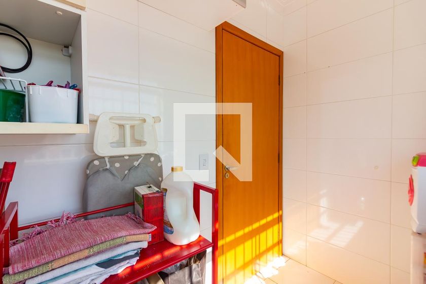 Casa, 3 quartos, 240 m² - Foto 44