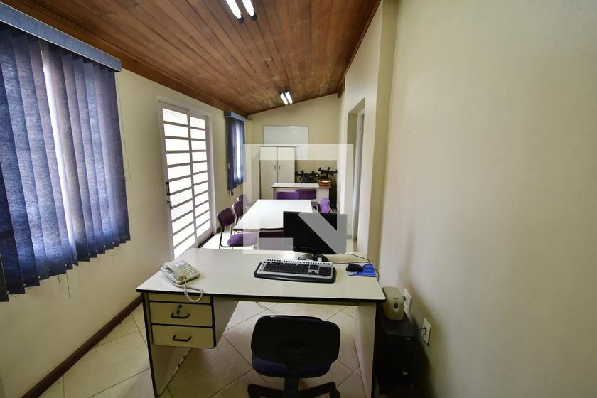 Casa à Venda - Mansões Santo Antônio, 4 Quartos,  345 m2 em , Campinas - sp | SoloBR