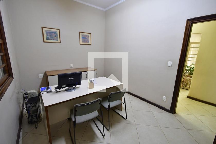 Casa à Venda - Mansões Santo Antônio, 4 Quartos,  345 m2 em , Campinas - sp | SoloBR