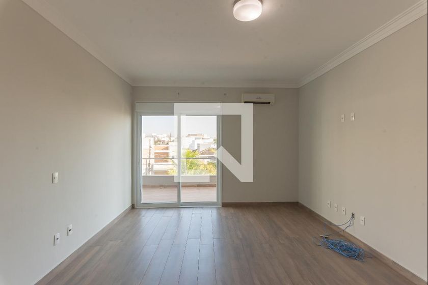 Casa à Venda - Swiss Park, 5 Quartos,  638 m2 em , Campinas - sp | SoloBR
