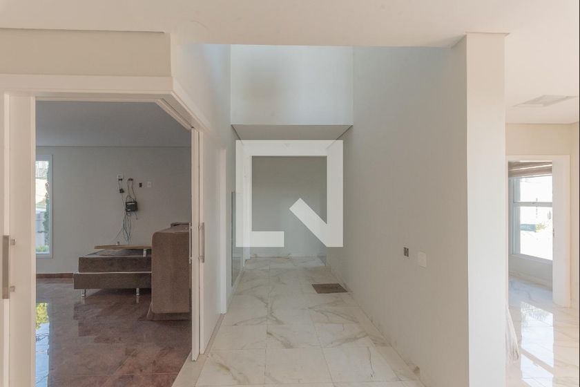Casa à Venda - Swiss Park, 5 Quartos,  638 m2 em , Campinas - sp | SoloBR