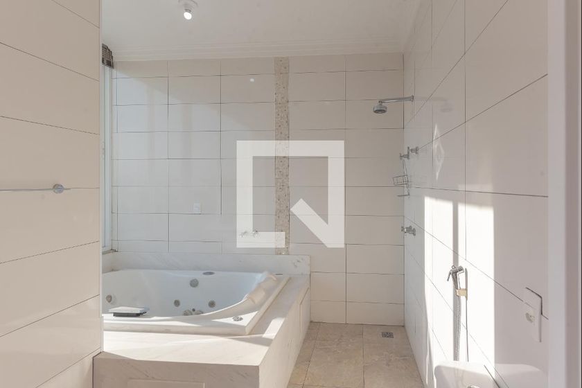 Casa à Venda - Swiss Park, 5 Quartos,  638 m2 em , Campinas - sp | SoloBR