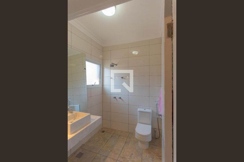 Casa à Venda - Swiss Park, 5 Quartos,  638 m2 em , Campinas - sp | SoloBR