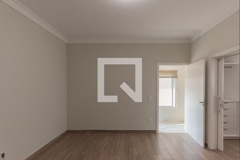Casa à Venda - Swiss Park, 5 Quartos,  638 m2 em , Campinas - sp | SoloBR