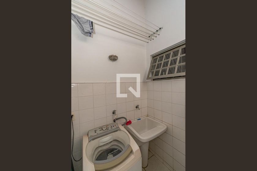 Casa à Venda - Jardim Chapadão, 6 Quartos,  244 m2 em , Campinas - sp | SoloBR