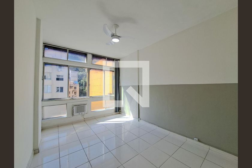 Apartamento, 1 quarto, 30 m² - Foto 1