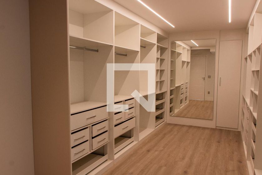 Apartamento à Venda - Cambuí, 4 Quartos,  276 m2 em , Campinas - sp | SoloBR