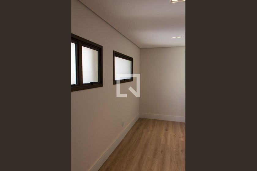 Apartamento à Venda - Cambuí, 4 Quartos,  276 m2 em , Campinas - sp | SoloBR