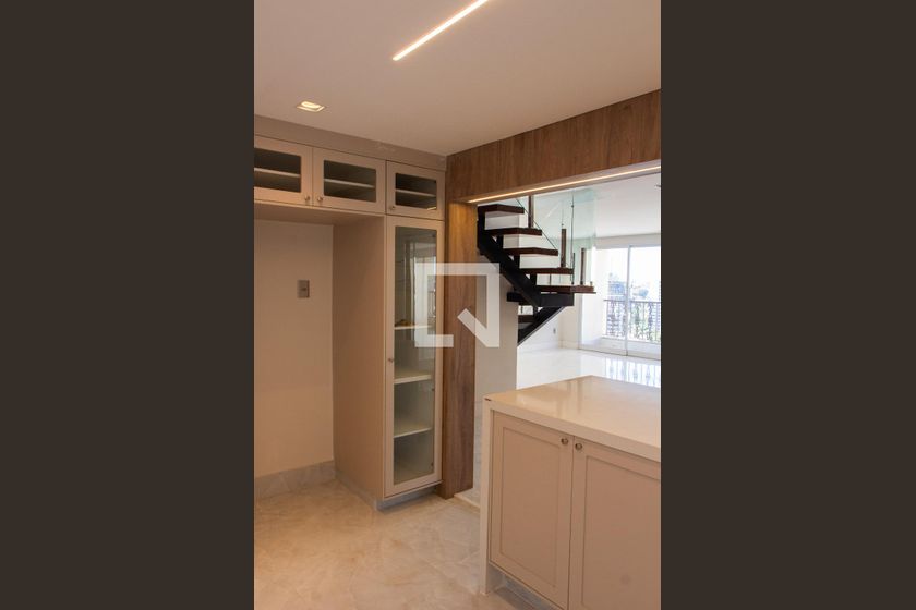 Apartamento à Venda - Cambuí, 4 Quartos,  276 m2 em , Campinas - sp | SoloBR