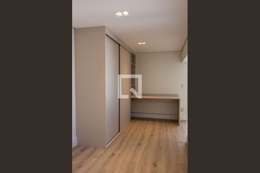 Apartamento à Venda - Cambuí, 4 Quartos,  276 m2 em , Campinas - sp | SoloBR