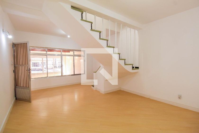 Casa, 4 quartos, 196 m² - Foto 1