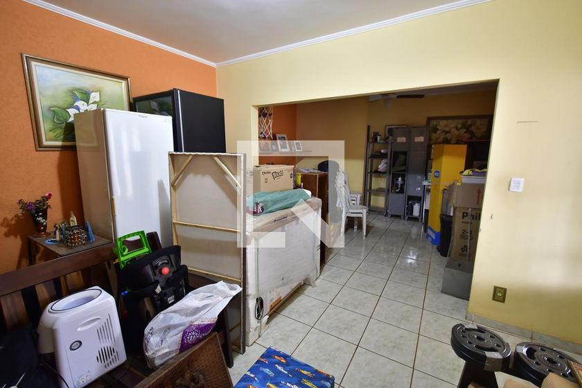 Casa à Venda - Mansões Santo Antônio, 3 Quartos,  1000 m2 em , Campinas - sp | SoloBR