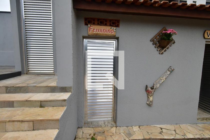 Casa à Venda - Mansões Santo Antônio, 3 Quartos,  1000 m2 em , Campinas - sp | SoloBR