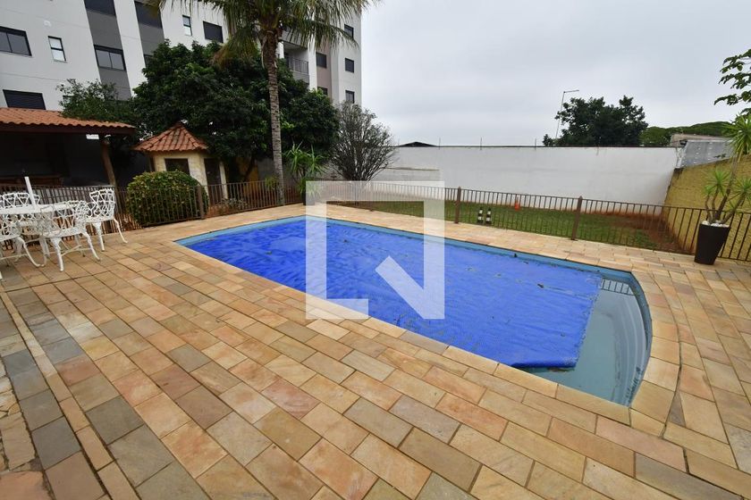 Casa à Venda - Mansões Santo Antônio, 3 Quartos,  1000 m2 em , Campinas - sp | SoloBR