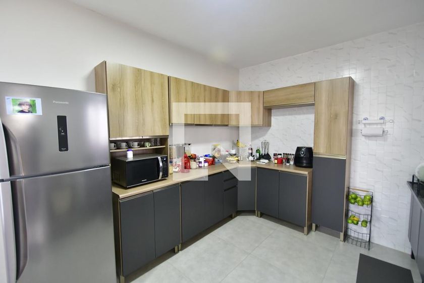 Casa à Venda - Mansões Santo Antônio, 3 Quartos,  1000 m2 em , Campinas - sp | SoloBR