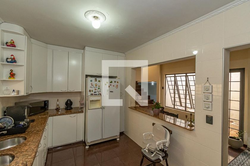Casa à Venda - Taquaral, 4 Quartos,  293 m2 em , Campinas - sp | SoloBR