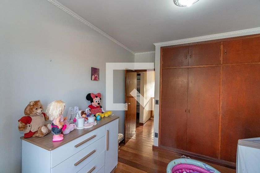 Casa à Venda - Taquaral, 4 Quartos,  293 m2 em , Campinas - sp | SoloBR