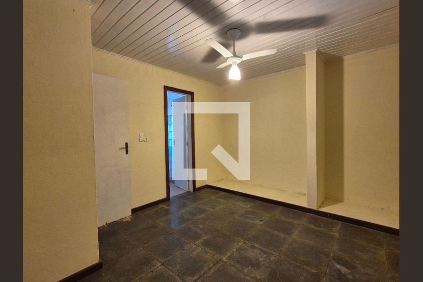 Casa, 3 quartos, 250 m² - Foto 19