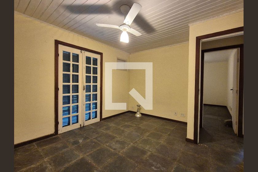 Casa, 3 quartos, 250 m² - Foto 17