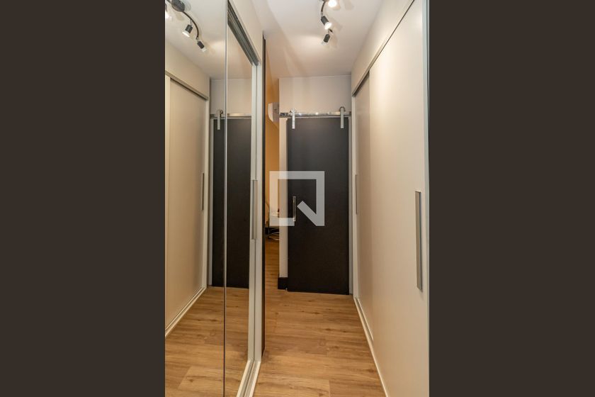 Apartamento à Venda - Lot. Alphaville Campinas , 3 Quartos,  137 m2 em , Campinas - sp | SoloBR