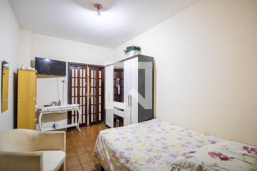 Casa, 3 quartos, 240 m² - Foto 6