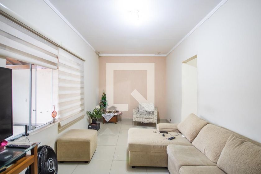 Casa, 3 quartos, 240 m² - Foto 2