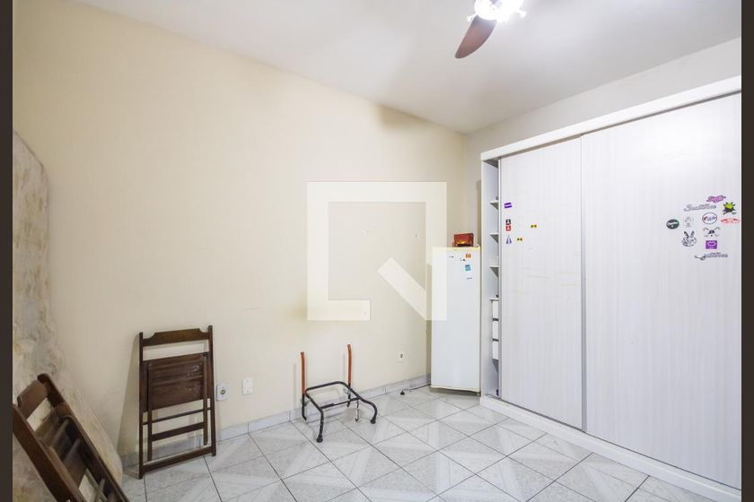 Casa, 3 quartos, 240 m² - Foto 13