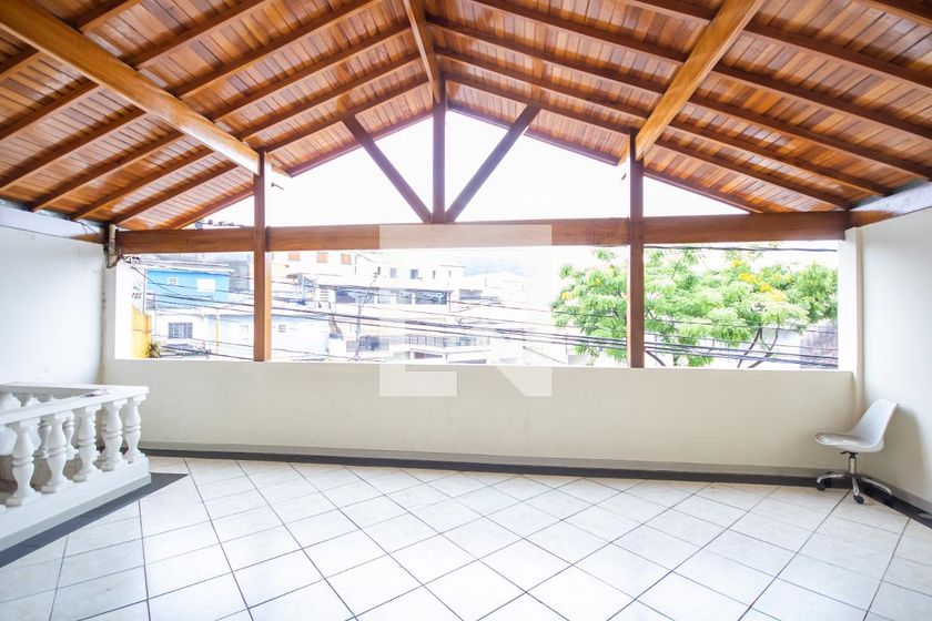 Casa, 3 quartos, 240 m² - Foto 5