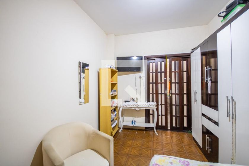 Casa, 3 quartos, 240 m² - Foto 8
