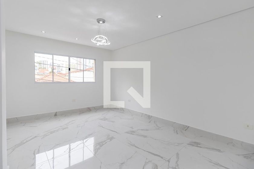 Casa, 3 quartos, 219 m² - Foto 1
