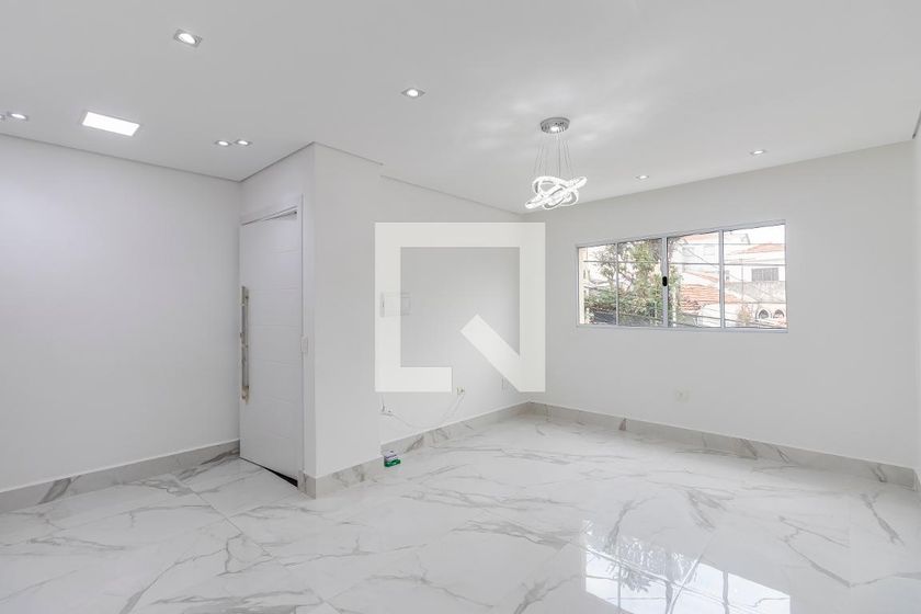Casa, 3 quartos, 219 m² - Foto 2