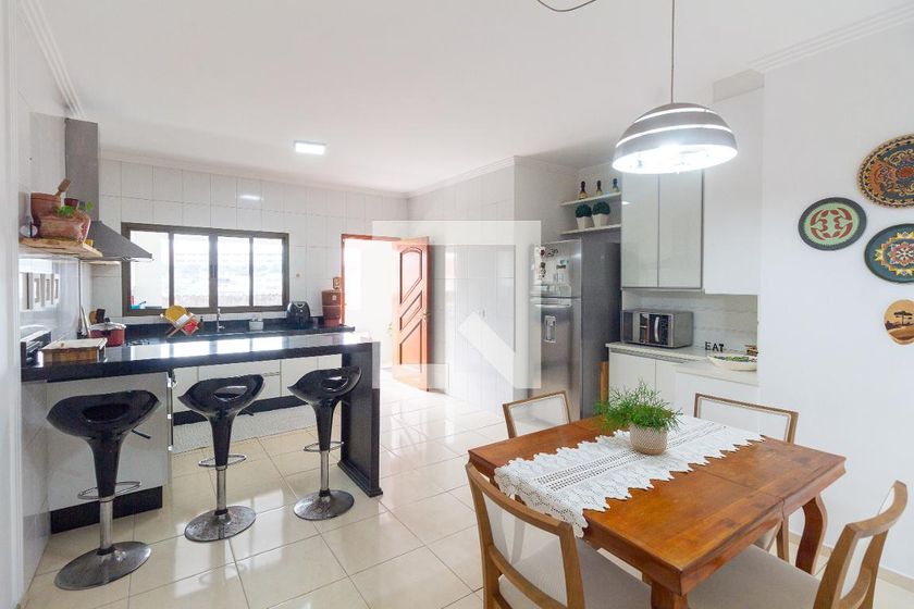 Casa, 3 quartos, 220 m² - Foto 39