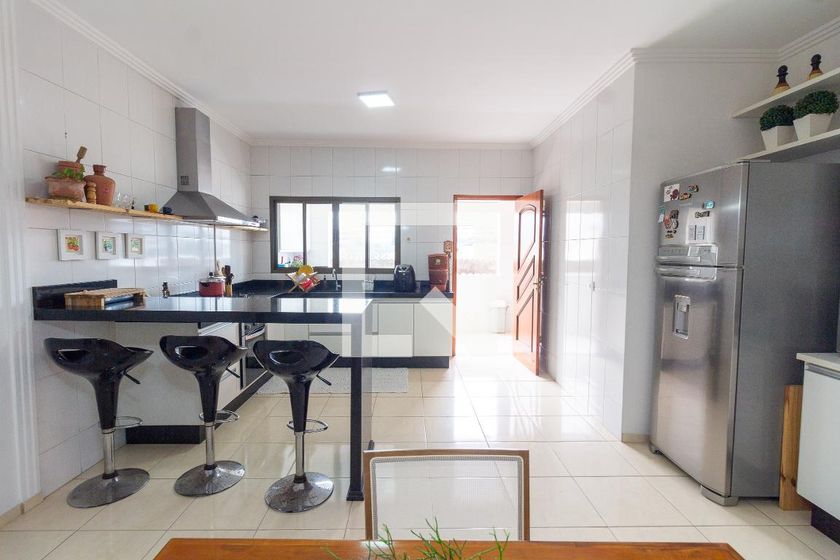 Casa, 3 quartos, 220 m² - Foto 40