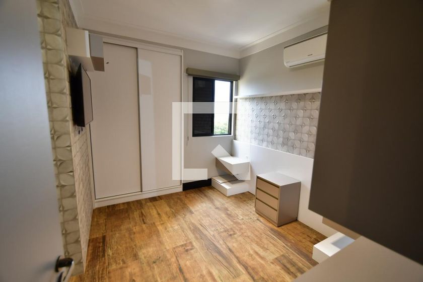 Apartamento à Venda - Mansões Santo Antônio, 1 Quarto,  70 m2 em , Campinas - sp | SoloBR