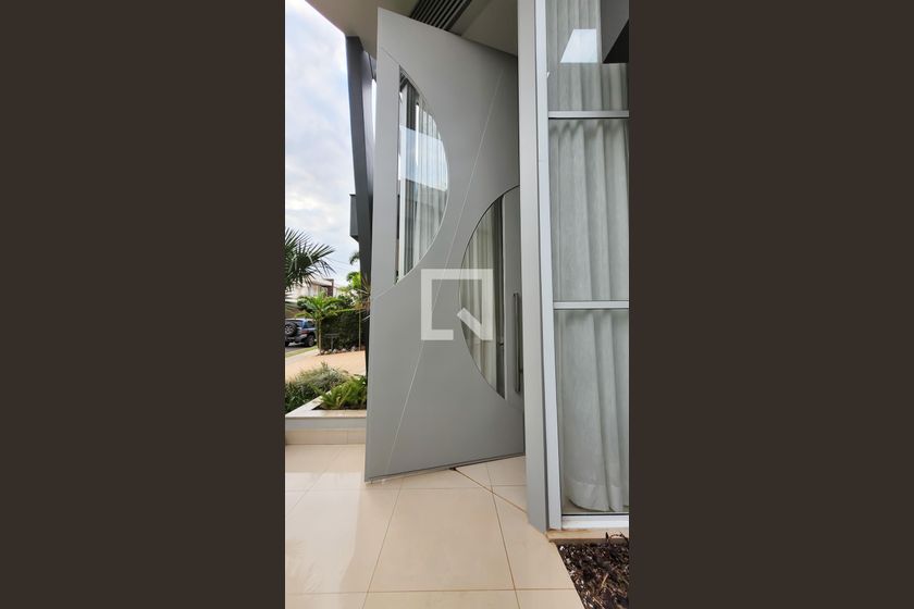 Casa à Venda - Res. Parque dos Alecrins, 4 Quartos,  329 m2 em , Campinas - sp | SoloBR