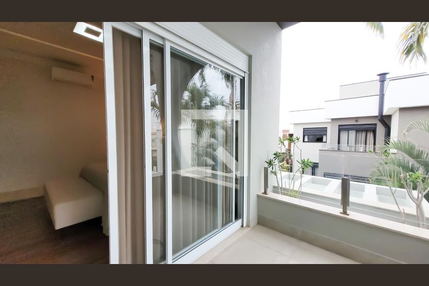 Casa à Venda - Res. Parque dos Alecrins, 4 Quartos,  329 m2 em , Campinas - sp | SoloBR