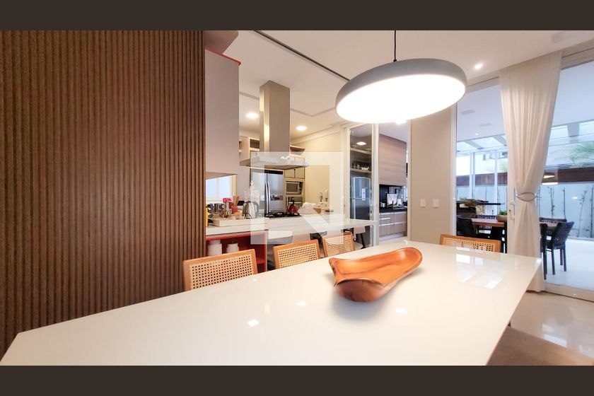 Casa à Venda - Res. Parque dos Alecrins, 4 Quartos,  329 m2 em , Campinas - sp | SoloBR