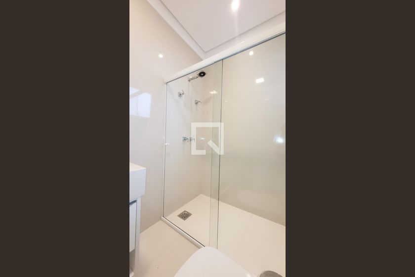 Casa à Venda - Res. Parque dos Alecrins, 4 Quartos,  329 m2 em , Campinas - sp | SoloBR